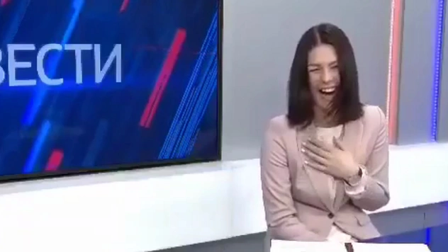 «Хорошо, что я не в прямом эфире». На Камчатке телеведущая расхохоталась во время сюжета о надбавках льготникам (видео)