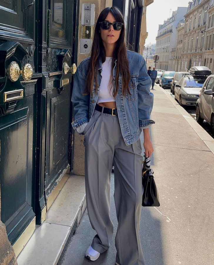 Вот такие брюки с широкими штанинами, как у француженки Леи Сфез, — самые модные. Смотрите, как она их носит