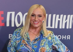 «В последний момент»: Светлана Разина отменила выступление с Наталией Гулькиной из-за операции