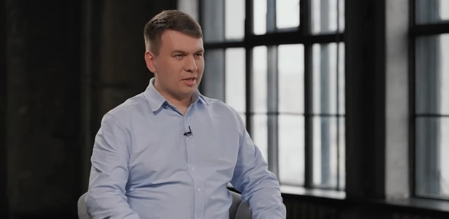 Илья Ремесло в интервью Ксении Собчак рассказал о своих постах, текущей позиции и планах на будущее | Источник: «Осторожно: Собчак» / YouTube