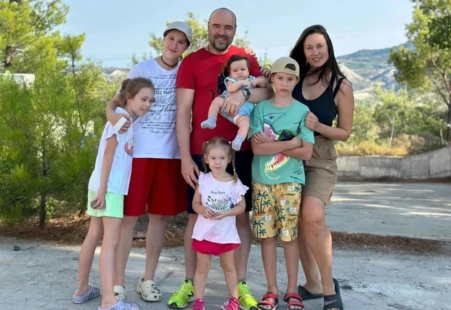 Роман Товстик появится на передаче Андрея Малахова и расскажет свою версию событий | Источник: roman_tovstik / Instagram (экстремистская организация, деятельность запрещена на территории РФ)