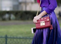 В Питере тире…