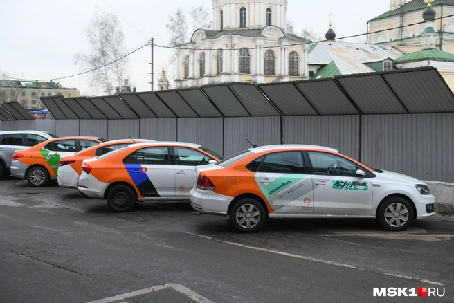В Москве и других городах перестало работать приложение «Делимобиля» | Источник: Артём Устюжанин / MSK1.RU