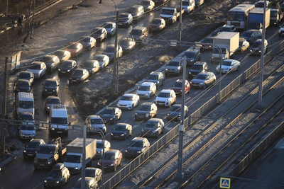 Пробки на Радоницу вынудили увеличить интервалы автобусов