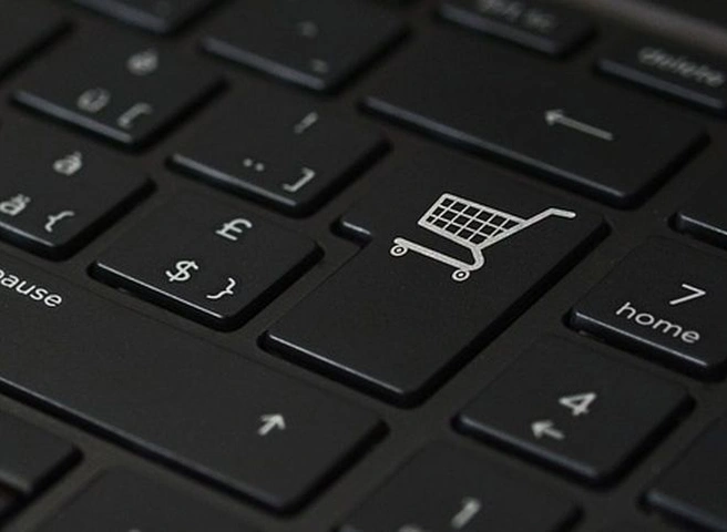 Аптеки предложили Роскомнадзору заблокировать Ozon.ru | ya62.ru