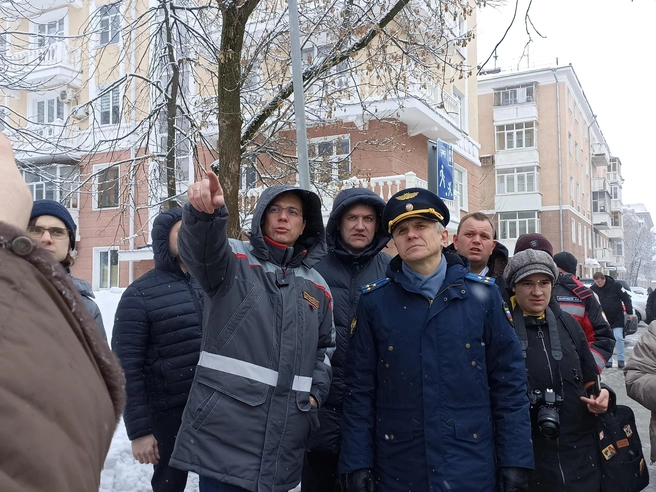 За зимний период в городе зафиксировано 7 тысяч нарушений, связанных с наледью и сосульками. | Источник: Дарья Воробьева / NN.RU