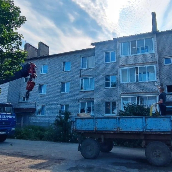 Кровля повреждена на шести домах | Источник: Алексей Шутов / vk.com