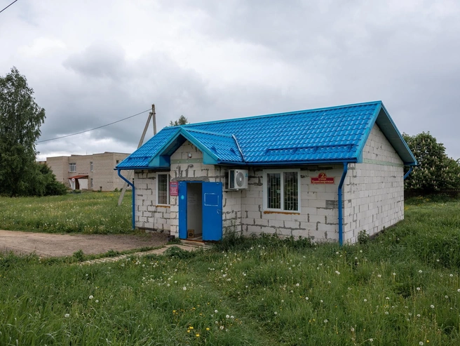 Раньше в Березняках было два продовольственных магазина, но сейчас работает только один  | Источник: Александр Куренной / 76.RU