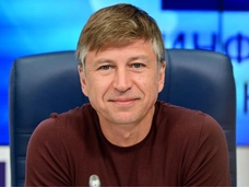 Алексей Ягудин прошелся по коллегам: «Фигурное катание — общество истеричек»