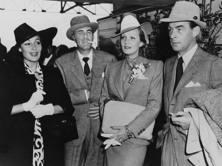 Актриса Долорес дель Рио, художник-постановщик Седрик Гиббонс, Марлен Дитрих и Эрих Ремарк, 1955 год