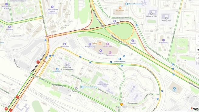 В 6:50 утра движение возле развязки уже было затруднено | Источник: Яндекс. Карты