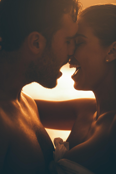 10 неожиданных фактов о поцелуях