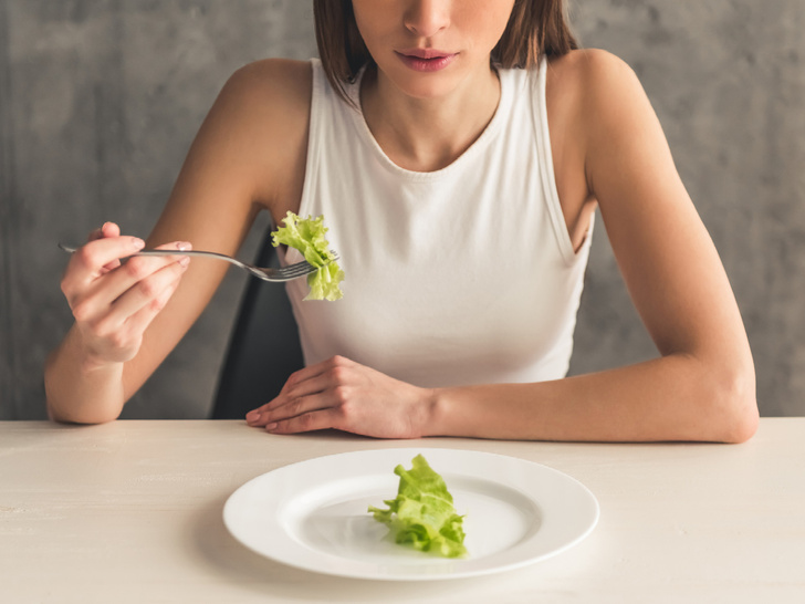 6 неявных признаков того, что у вас расстройство пищевого поведения
