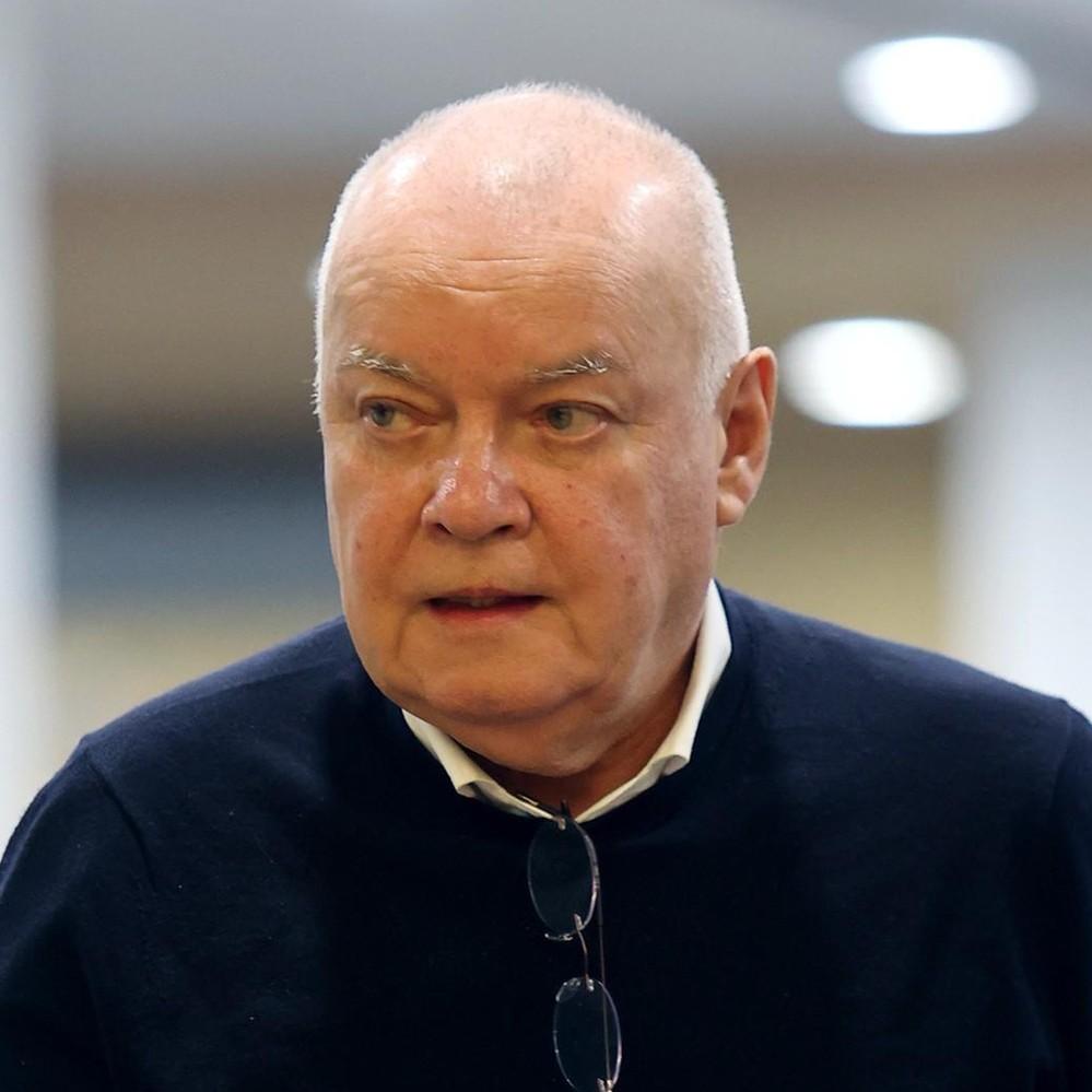 Дмитрий Киселев анонсировал новый проект на фоне слухов о замене на Евгения Попова