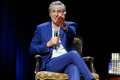 Ньюсом: Трамп больше думает о шторах, чем о погибших солдатах