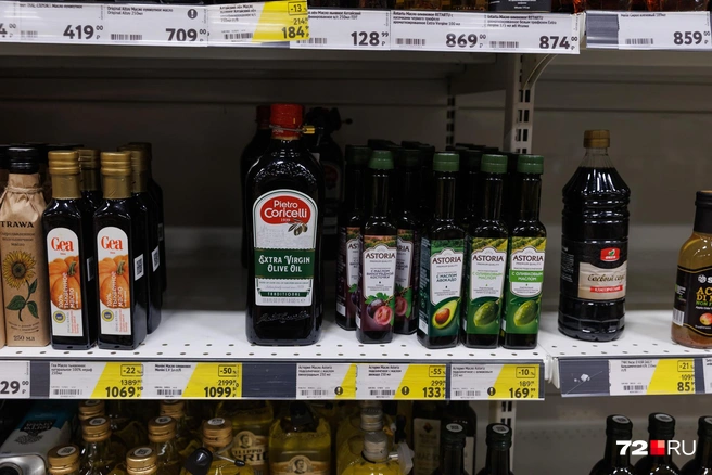Со скидкой в 50% можно купить оливковое масло&nbsp;— если вдруг хочется | Источник: Ирина Шарова / 72.RU