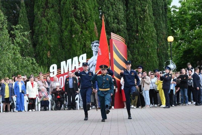 В Адлере устроили настоящий парад  | Источник: sochi.ru