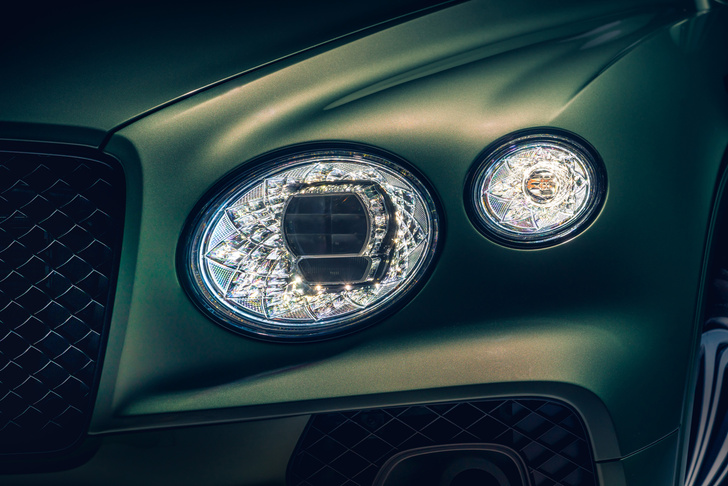 Комфорт, инновации, стиль: новый внедорожник Bentley Bentayga