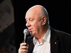 Аркадий Инин: «Внук уехал в Америку. Он уверен, что его ждут в Голливуде»