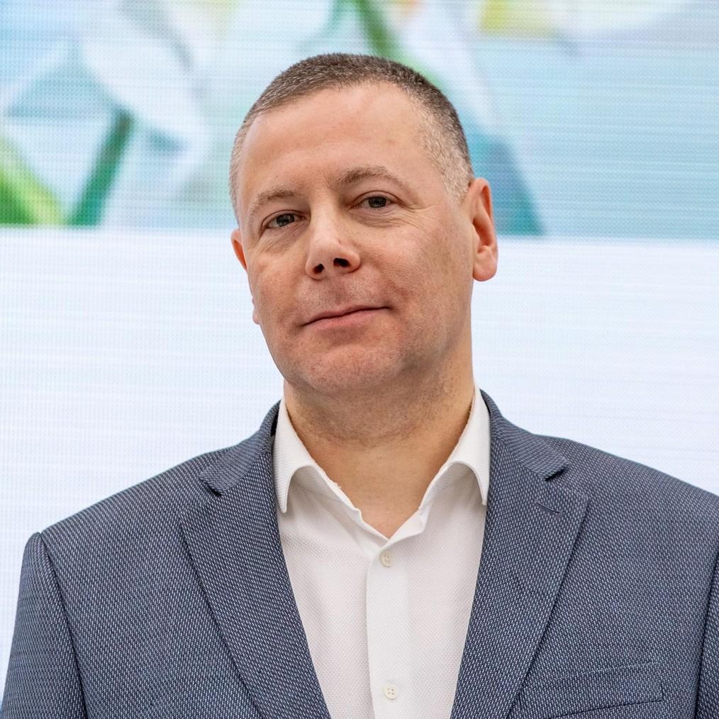 <p>Михаил Евраев</p>