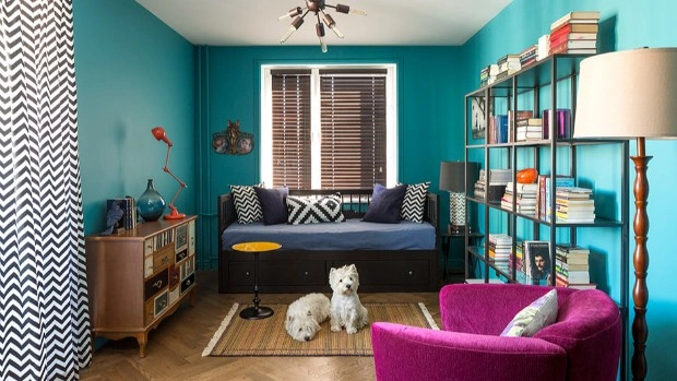 Дизайн маленькой квартиры: яркий интерьер с обложки