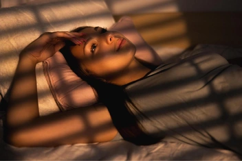 «Не могу достичь „правильного“ вагинального оргазма с партнером. Что делать?»