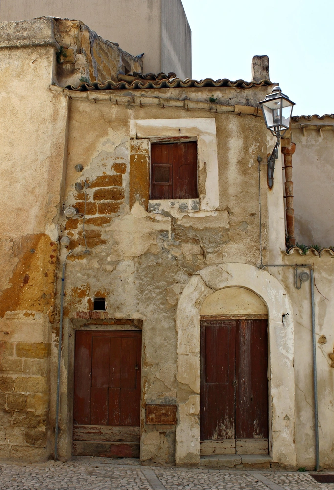 Как выглядят дома за 1 евро в Италии: 3 реальных истории | Источник: Shutterstock/Fotodom.ru