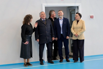 Юрий Бобрышев оценил обновленную спортивную школу