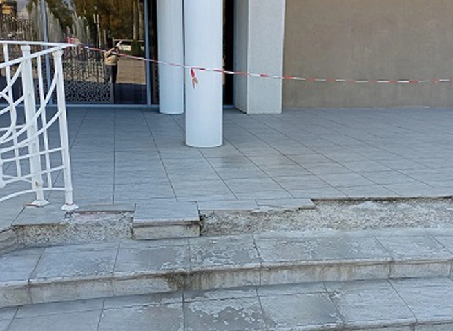 Опубликованы фотографии разваливающегося Дворца торжеств | ya62.ru