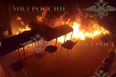 Пермская учительница подожгла банк по указанию аферистов