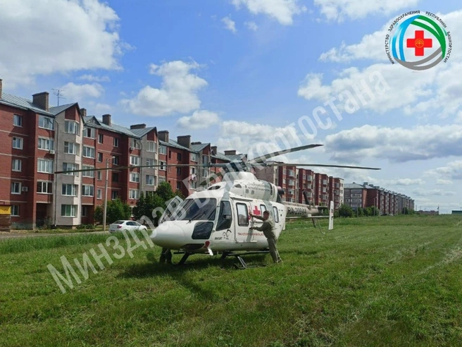 От Дюртюлей до Уфы по прямой — порядка 100 километров, вертолёт долетает примерно за полчаса | Источник: Минздрав Башкирии