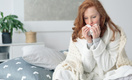 Названа лучшая поза для сна, если вы болеете гриппом или ОРВИ