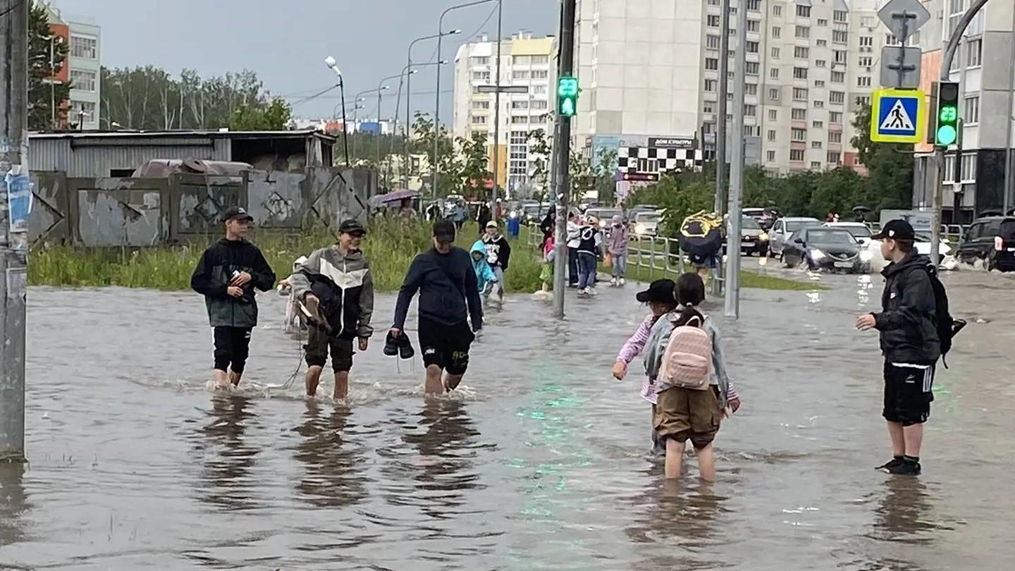 Синоптики рассказали, когда прекратятся ливни в Челябинске