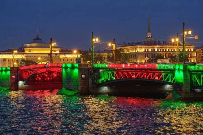 У мостов Петербурга на ночь изменится подсветка. Рассказываем почему | Источник: СПб ГБУ «Ленсвет»