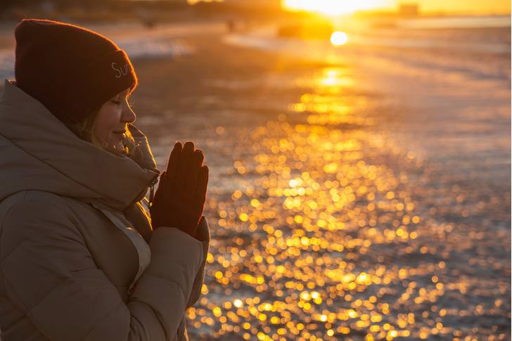 Зимнее солнцестояние: женщины молятся о беременности и здоровье детей