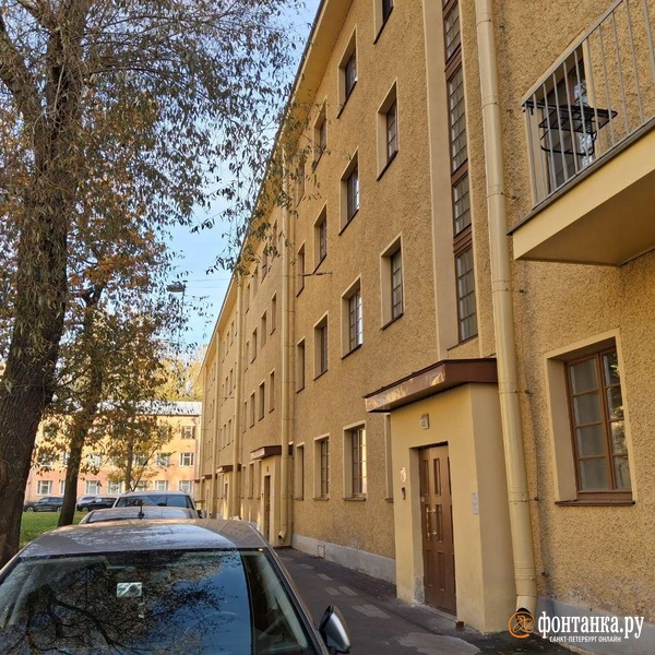 Дом, отремонтированный по программе Центра доступного жилья | Источник: Анна Мотовилова / «Фонтанка.ру»