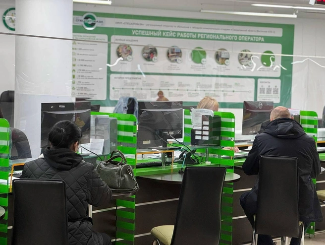 В июне задать вопрос специалистам «Спецавтобазы» и решить вопрос с вывозом мусора будет проще | Источник: «Спецавтобаза»