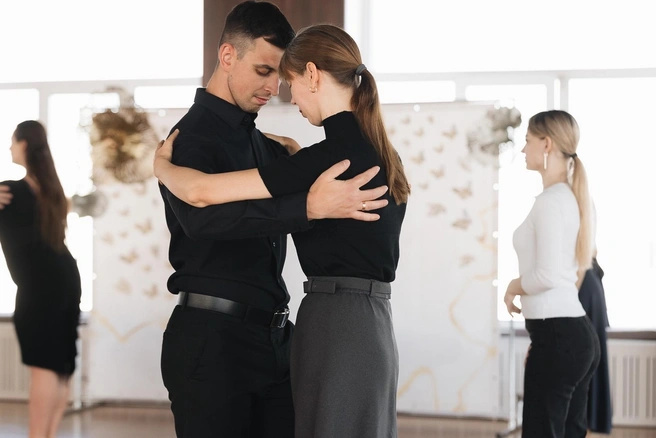 В академии танца можно заниматься в любом возрасте | Источник: danceacademy74 / vk.com