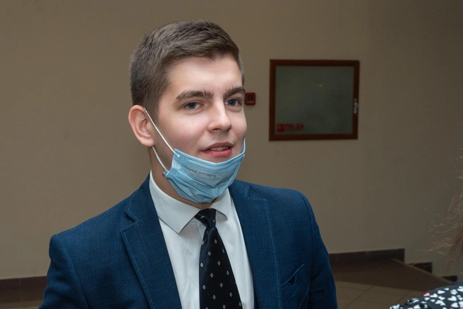Евгений Селезнёв сейчас учится в Перми, но очень ждет перевода в новый, современный филиал ПНИПУ в Когалыме | Источник: пресс-служба «ЛУКОЙЛ-ПЕРМЬ»