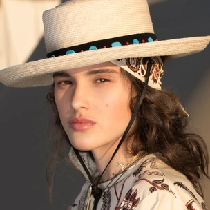 Как повторить макияж с показа Dior Cruise 2018