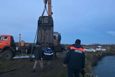 В затопленной машине нашли тело рыбака