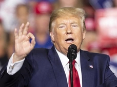 Дональд Трамп стал дедушкой в десятый раз