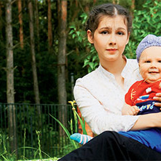 Полина Агуреева: убаюкать младенца