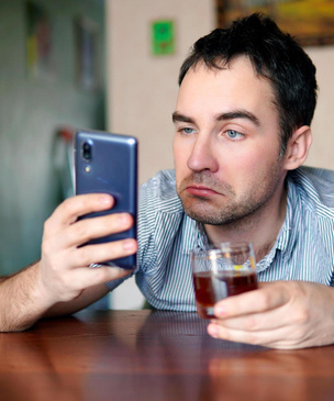 Смартфоны научатся определять, насколько их хозяин пьян, и стучать куда следует