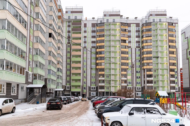 Ладно, верните разноцветные дома | Источник: Мария Ленц / NGS24.RU