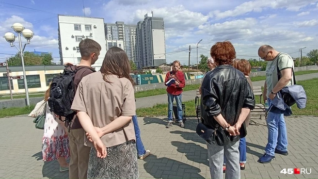 Нас мало, но мы в тельняшках! | Источник: Анна Сарапульцева /45.RU
