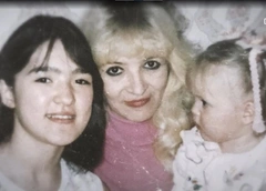Старшая родила, младшие замкнулись: подростки-пленники кукольного дома рассказали, как жили взаперти 11 лет