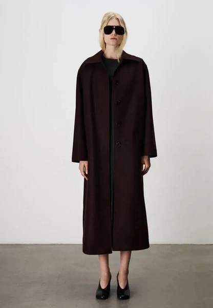 Идеальное пальто на весну 2026 — какое оно? Идеальное пальто на весну 2026 — какое оно?