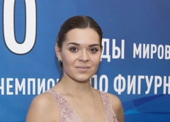 Врач Аделины Сотниковой: «Ей удалили две грыжи, диски между позвонками заменили имплантами»