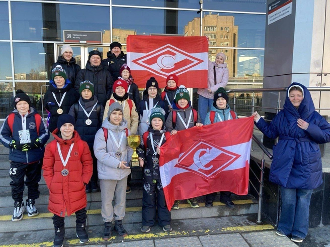 Юные спартаковцы сразились с футболистами из разных регионов России | Источник: «Характер Девелопмент»